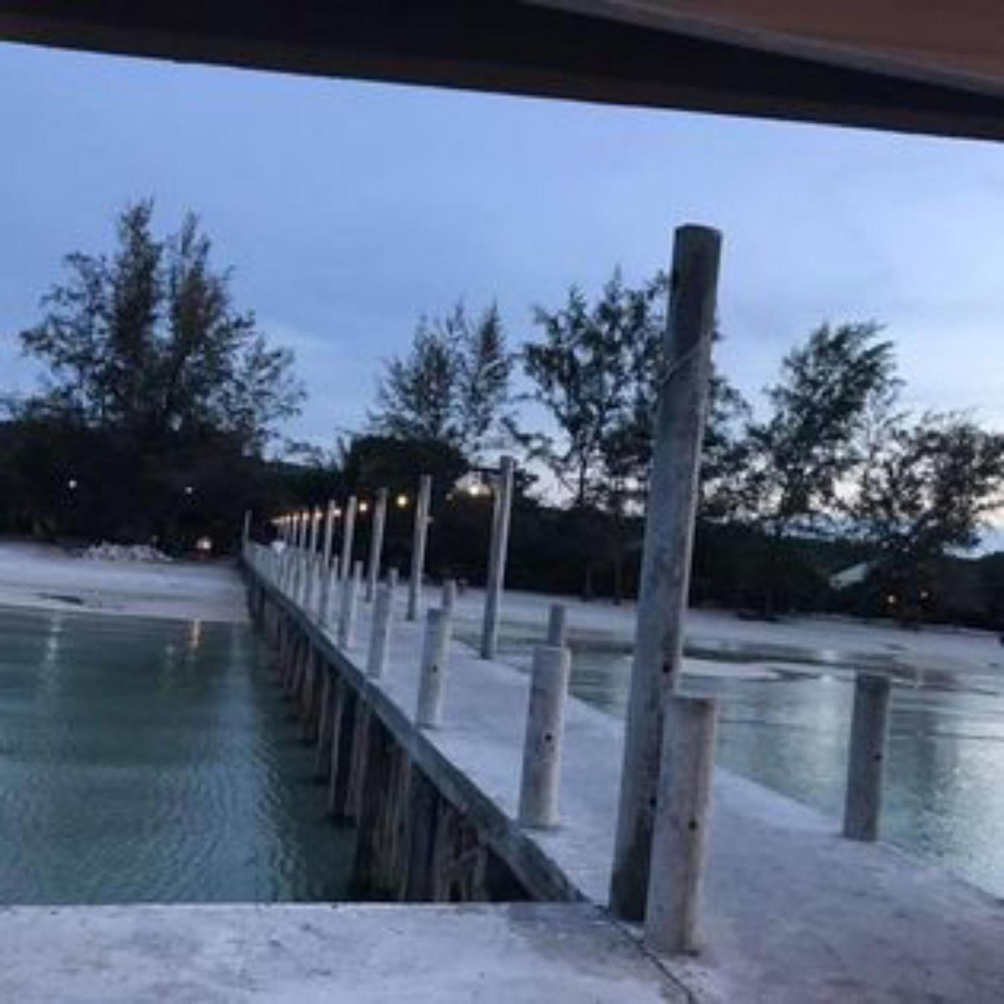 Soon Noeng Resort Ко Ронг Санлоем Екстериор снимка